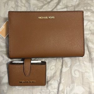 MK Shelia Crossbody Bag & Wallet